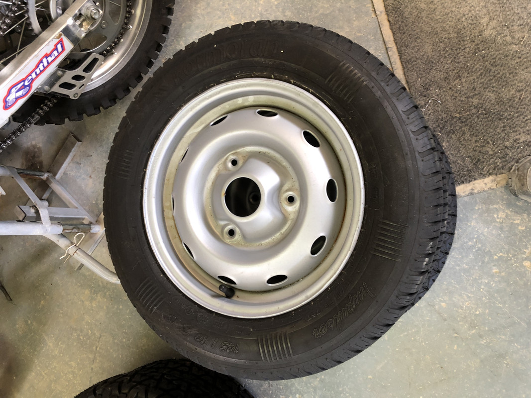 F5C8927C-8996-4898-A43D-CAC0424D3D6A