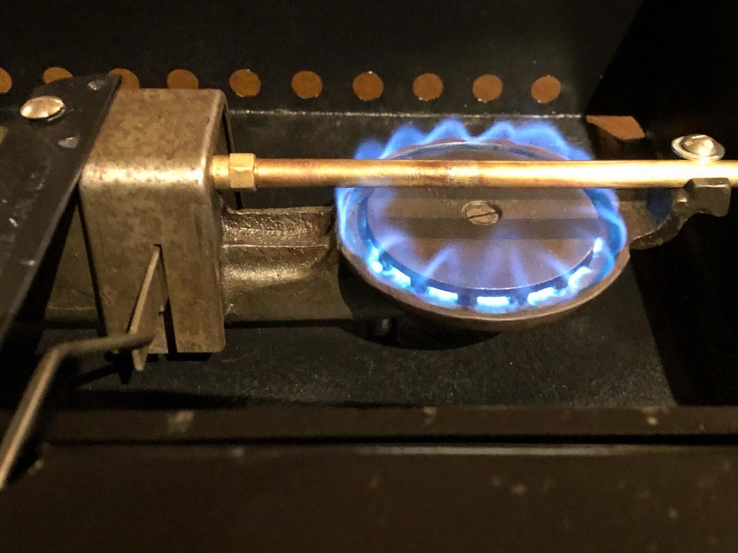 09DA332B-040F-43CC-A6E1-78367C7B6707