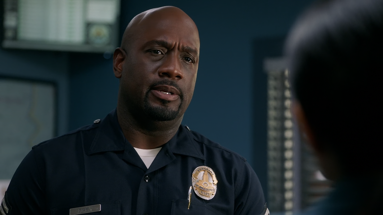 The.Rookie.S04E08.Hit.and.Run.1080p.10bit.AMZN.WEB-DL.DDP5.1.HEVC-Vyndros.mkv_snapshot_41.49_[2021.1
