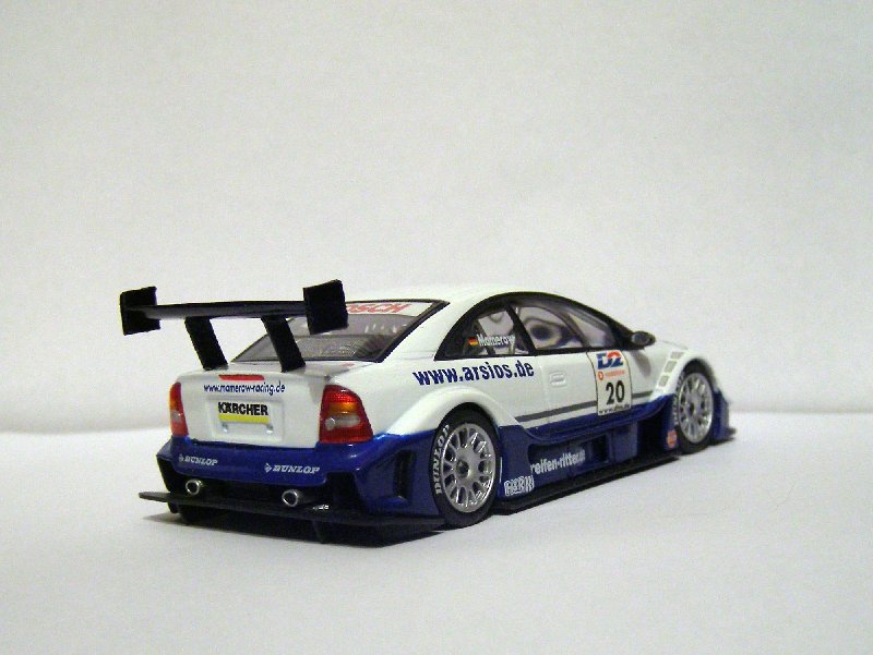 Opel Astra coupe DTM 2001 Mamerow (2)