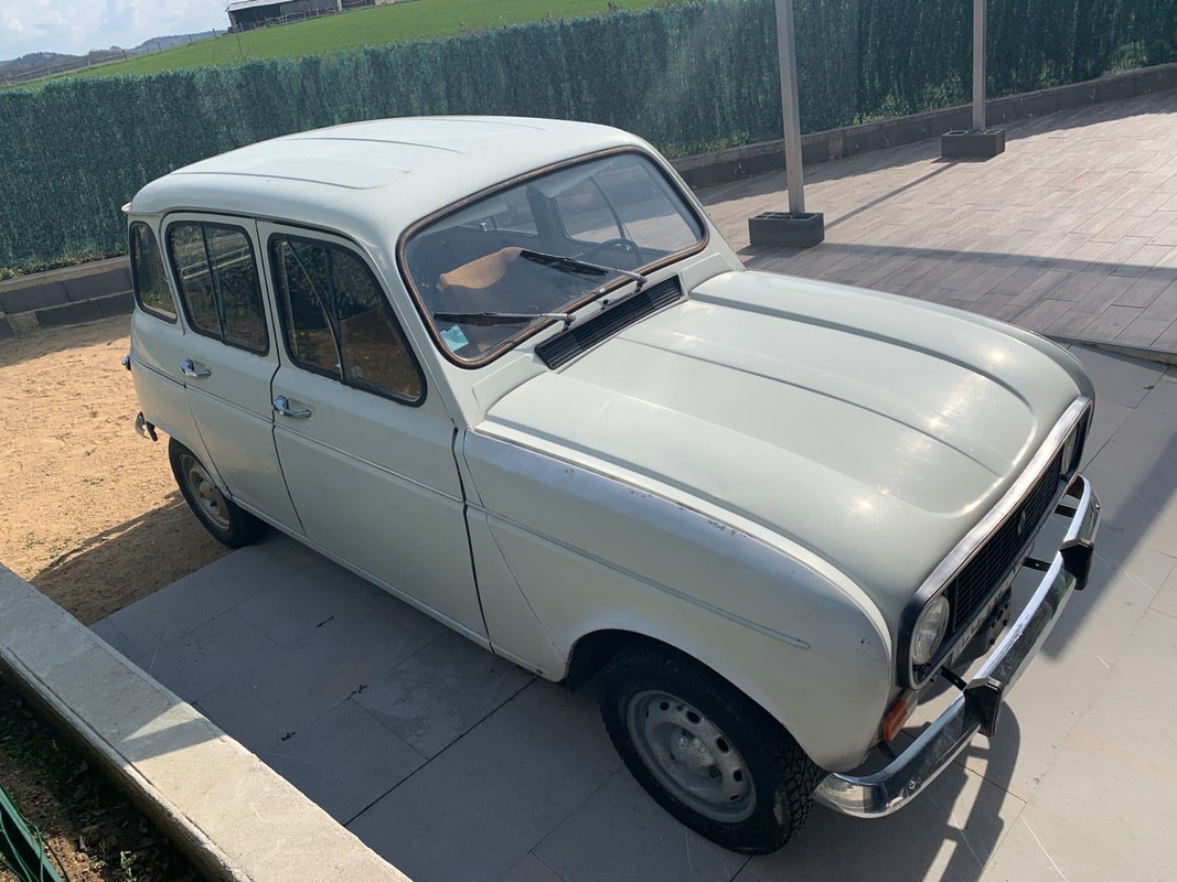 0FE915AC-FFD0-4BAB-817F-CB4FF24ADF71