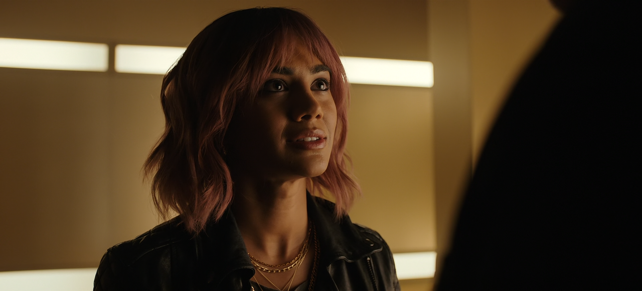 Titans.S04E03.Jinx.1080p.10bit.BluRay.AAC5.1.HEVC-Vyndros.mkv_snapshot_17.09_[2023.11.16_19.00.59]