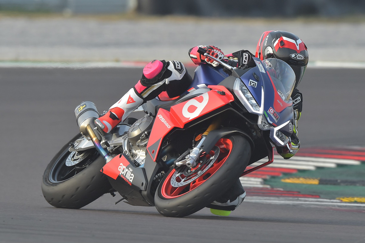 4FC9A927-FD05-4824-9374-239C7C0561E0