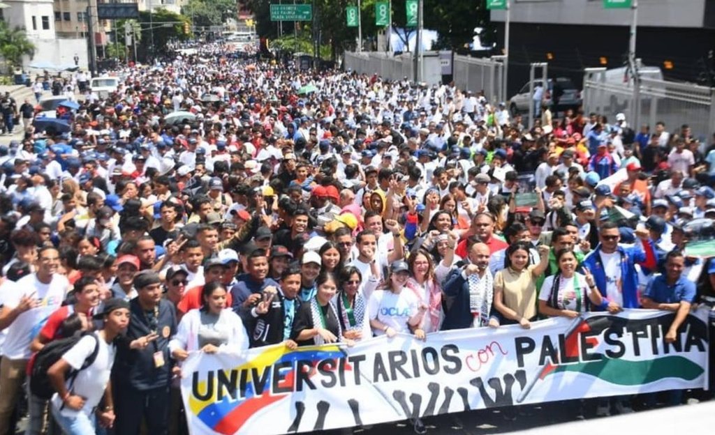 Estudiantes en Caracas en apoyo a Palestina