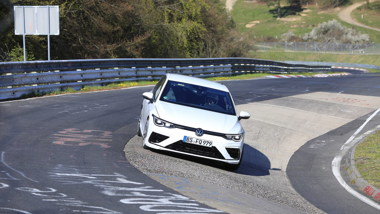 B99C2DF4-2BC6-468D-B114-99248624C1CE