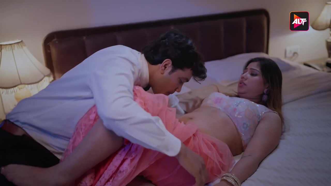 vlcsnap-2025-06-24-01h03m39s043