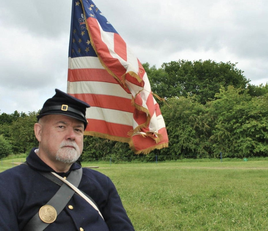 D5BF9A3E-F3DF-4C2B-A26A-AD2CDF933935