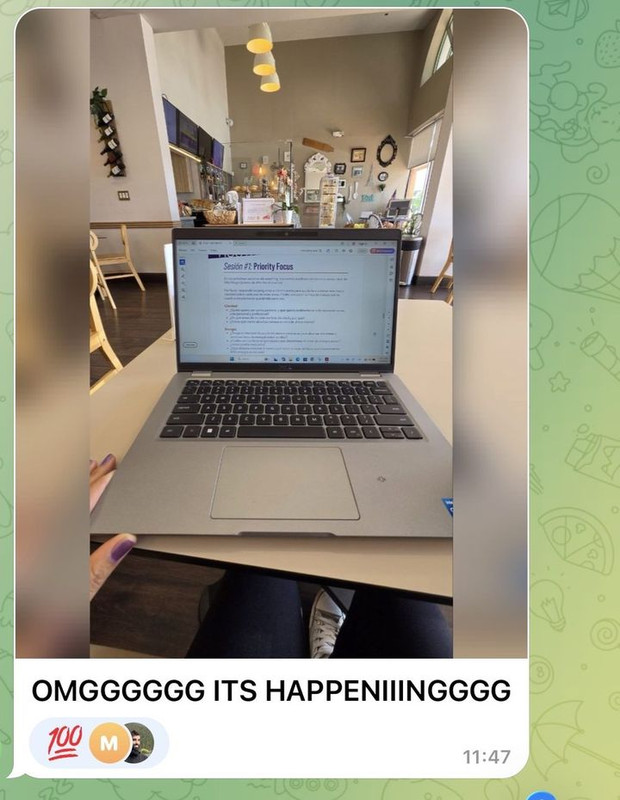 OMGGGGG ITS HAPPENIIINGGGG
