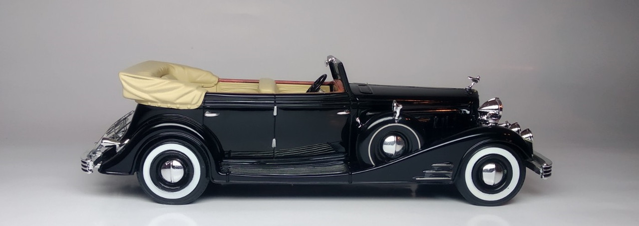 Cadillac V16 452-C Convertible Phaeton by Fleetwood (7)