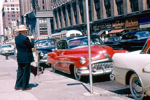 Streets-of-USA-in-the-1950s-1.png