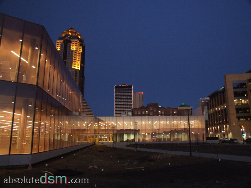 feb06centrallibrarydesmoinesb_5ea92de8fb06aeeb5ef0f6a87e114798