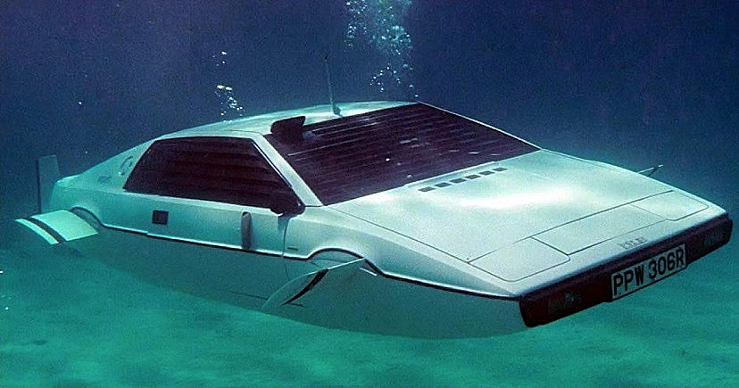 SPY-WHO-LOVED-ME-LOTUS-ESPRIT-FOTOR.jpg