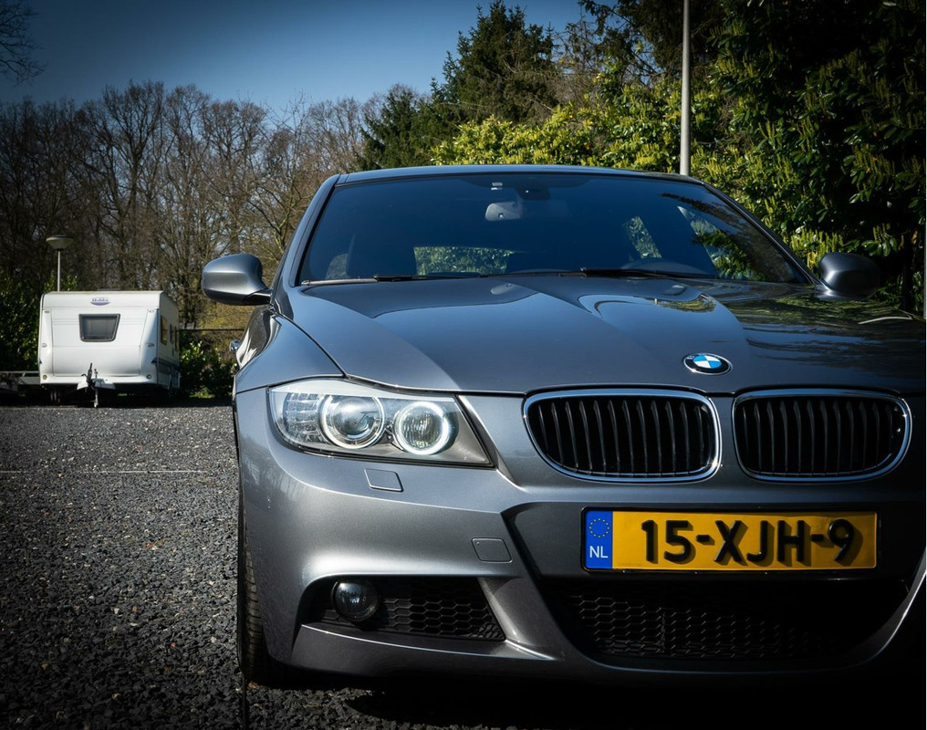 bmw-3-serie-touring-335d-high-executive-m-sport-navi-prof-zwart-leer (1)