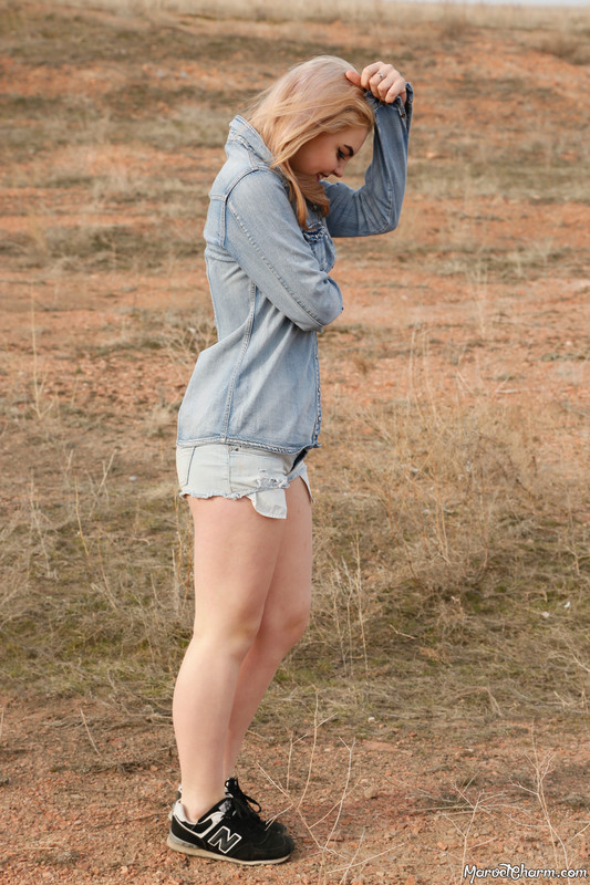 MarvelCharm_Rebecca-Denim-Peek-060