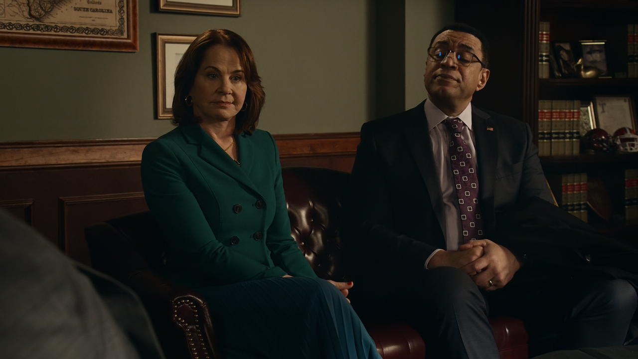 The.Blacklist.S10E16.Blair.Foster.1080p.10bit.AMZN.WEB-DL.DDP5.1.HEVC-Vyndros.mkv_snapshot_04.51_[20