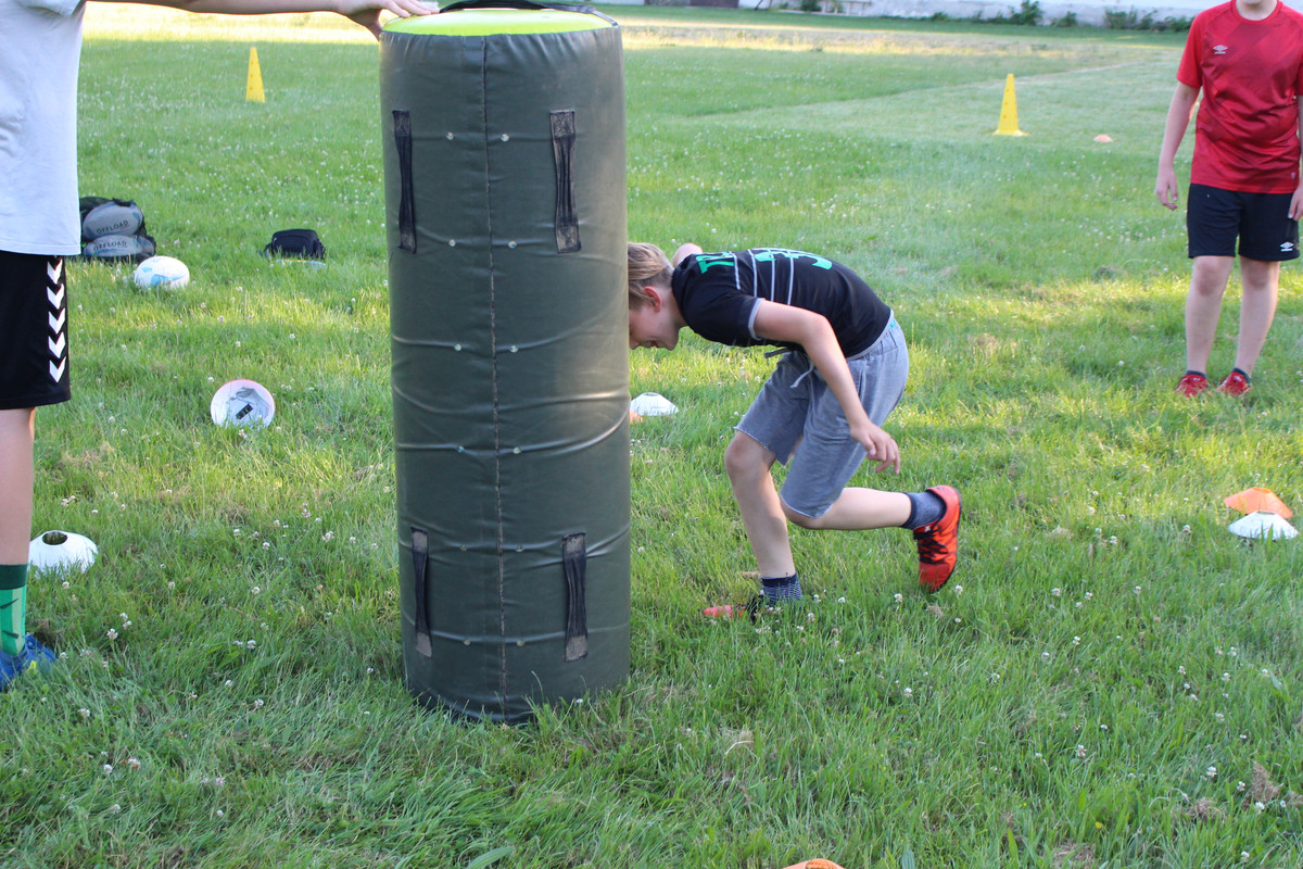 Rugby Slovakia Slovensko ragby sport trening Bratislava Nitra Sala Zilina Trnava Dunajska Streda American football Wrestling Juda Crossfit Fitness Liga Turnaj