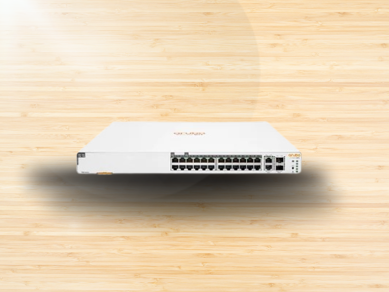 Conectividade de dispositivos PoE, como telefones VoIP e câmeras IP, ao Switch Aruba 1960 JL807A.