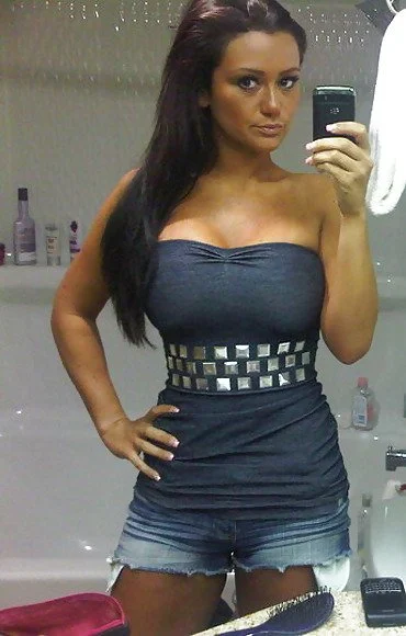 Hot-JWoww-Cleavage-Photos-Exposed-Celeb-Masta-1