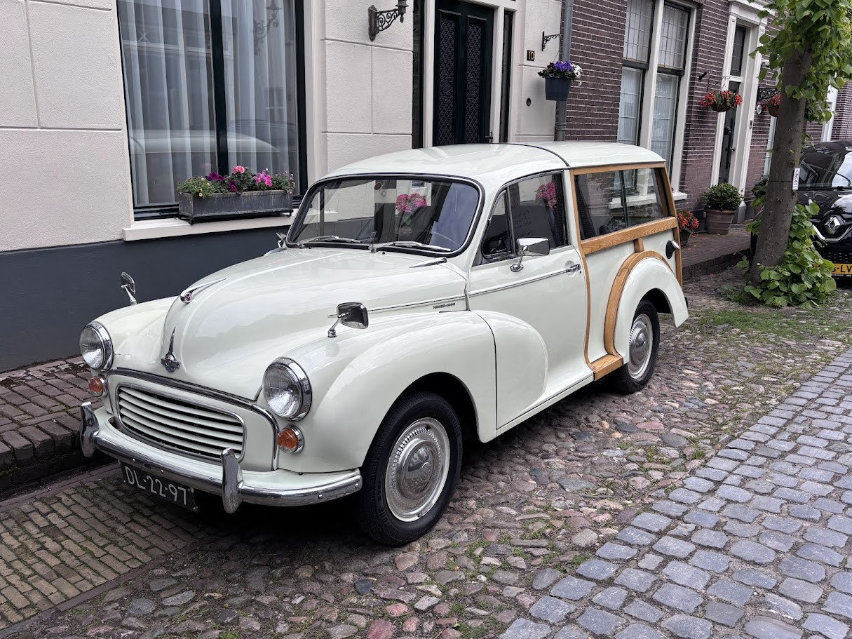 20260520-Morris-Minor-voorzijde-IMG-4768.jpg