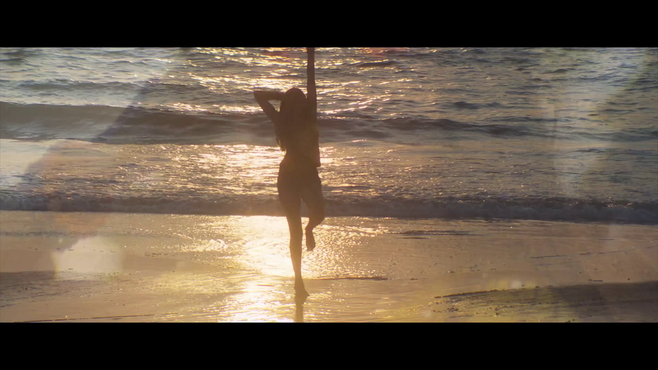 vlcsnap-2023-12-18-00h37m05s303