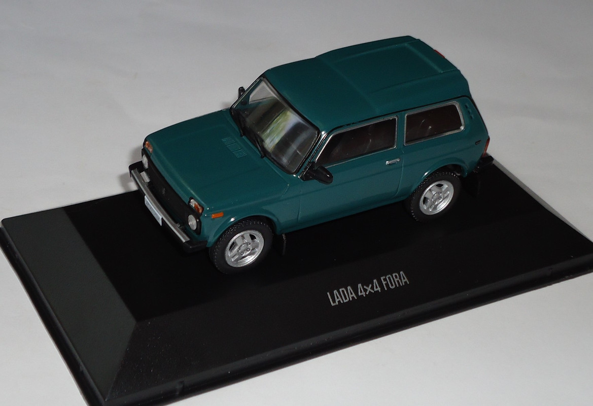 Бронто-ВАЗ-21218 Фора