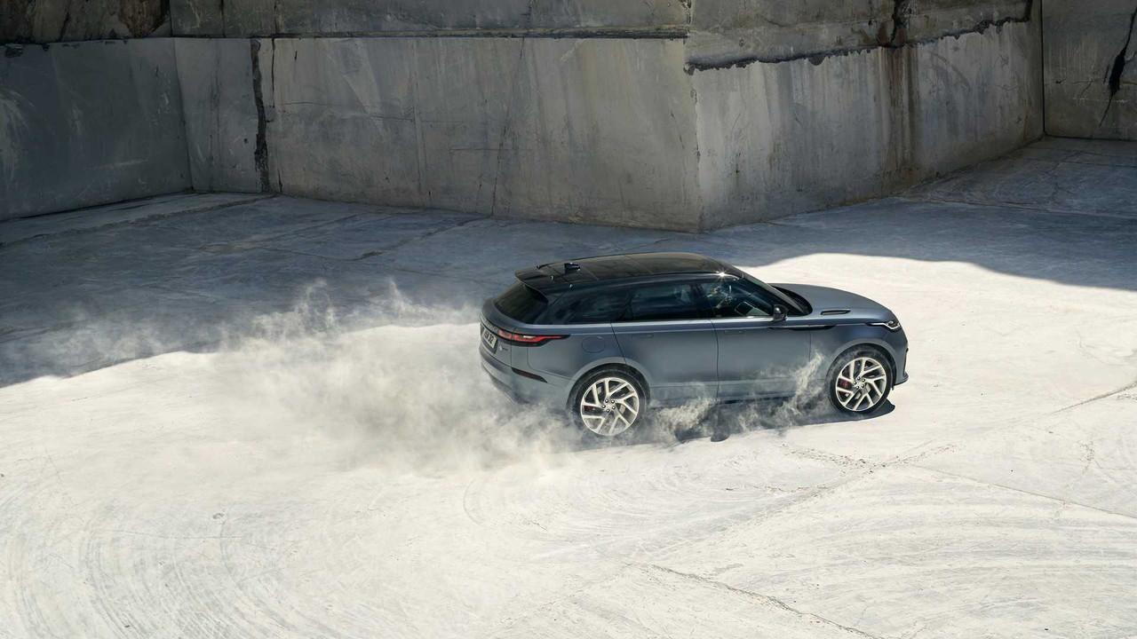 Range Rover Velar SVAutobiography Dynamic Edition (14)