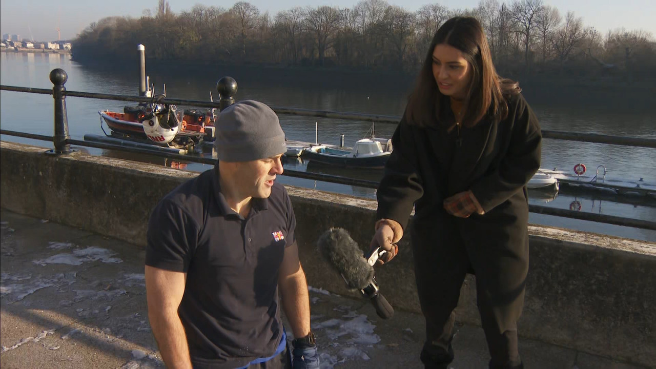 ITV News London_20221216_22302245.ts_snapshot_09.20.938