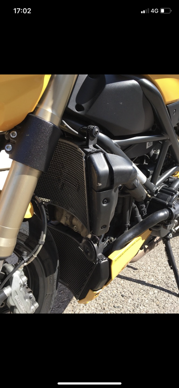 AEB52AA2-1562-4019-B98D-72EA5D050127