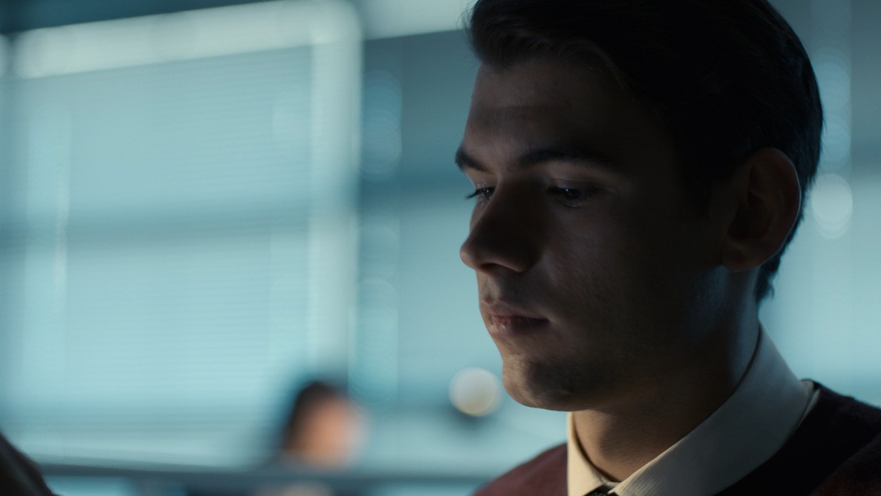 Secret City S01E01 [1080p]