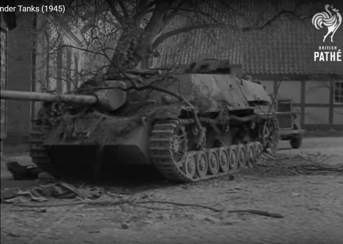 ягдпанцер 4