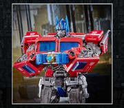 MPM-12-Optimus-Prime-06