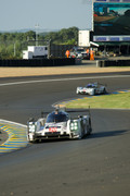 24 HEURES DU MANS YEAR BY YEAR PART SIX 2010 - 2019 - Page 20 14lm20-P919-Hybrid-T-Berhard-M-Webber-B-Hartley-8