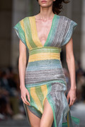 00067-prabal-gurung-spring-2025-ready-to-wear-details-credit-gorunway