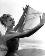 Yvette-Mimieux-b57