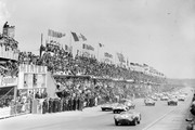 24 HEURES DU MANS YEAR BY YEAR PART ONE 1923-1969 - Page 46 59lm04-AM-DBR1-300-Stirling-Moss-Jack-Fairman-23