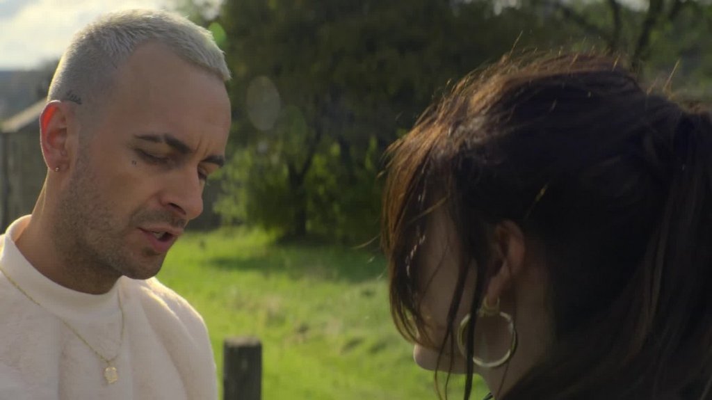 [Image: sj9bxgm53l1o.jpg]