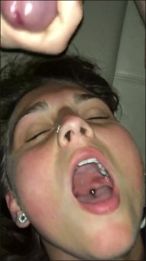 [Image: 1Face08519224236.jpg]
