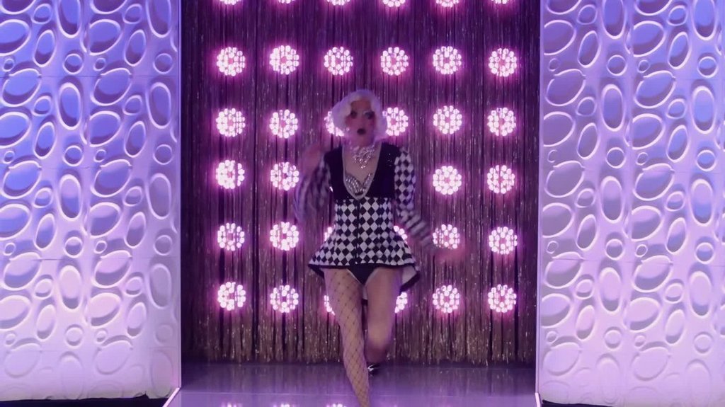 [Image: sudl9mcg395e.jpg]