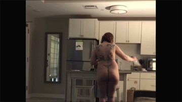 [Image: Voyeur30185135137.jpg]