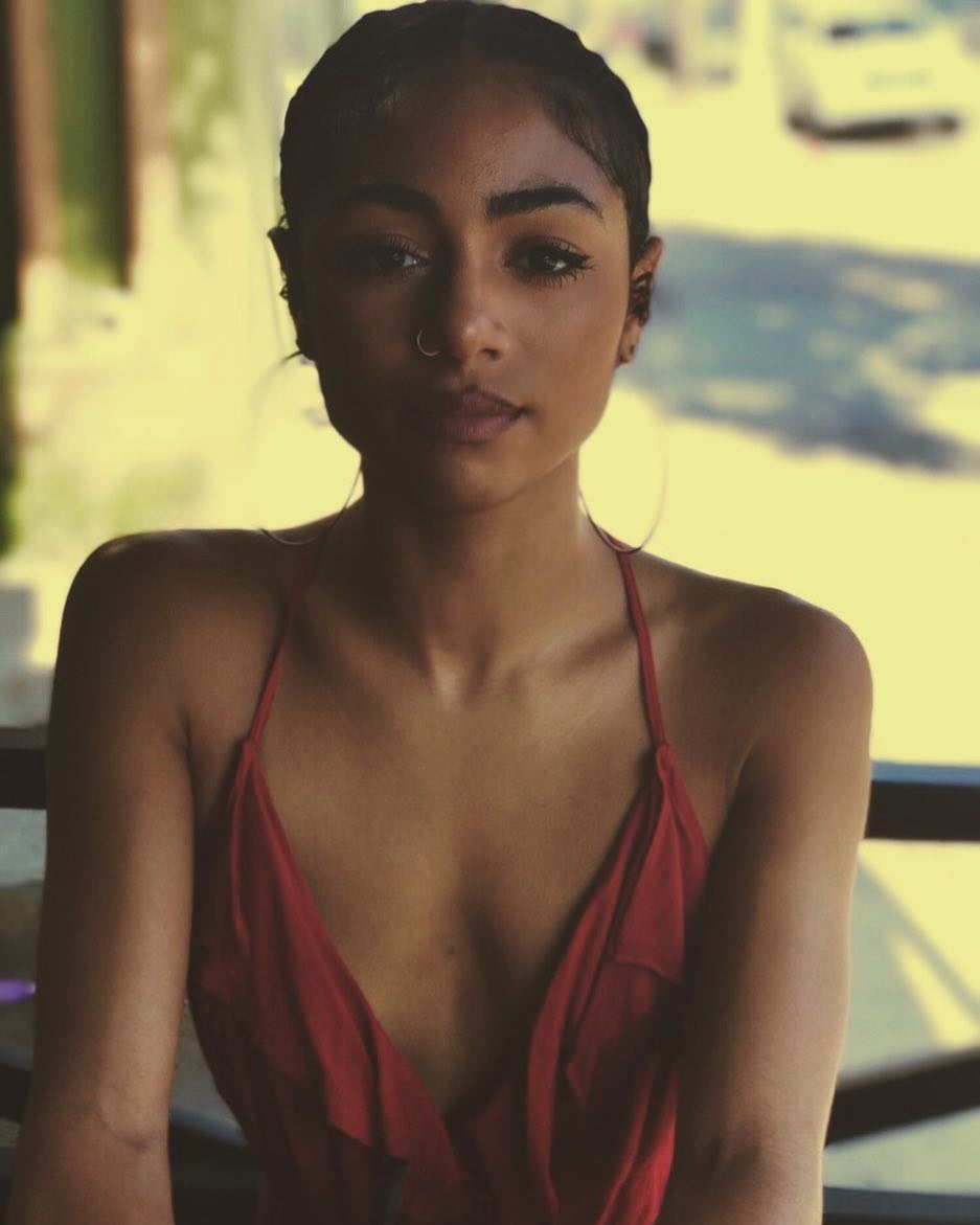 chelsearoycetavares-4.jpg