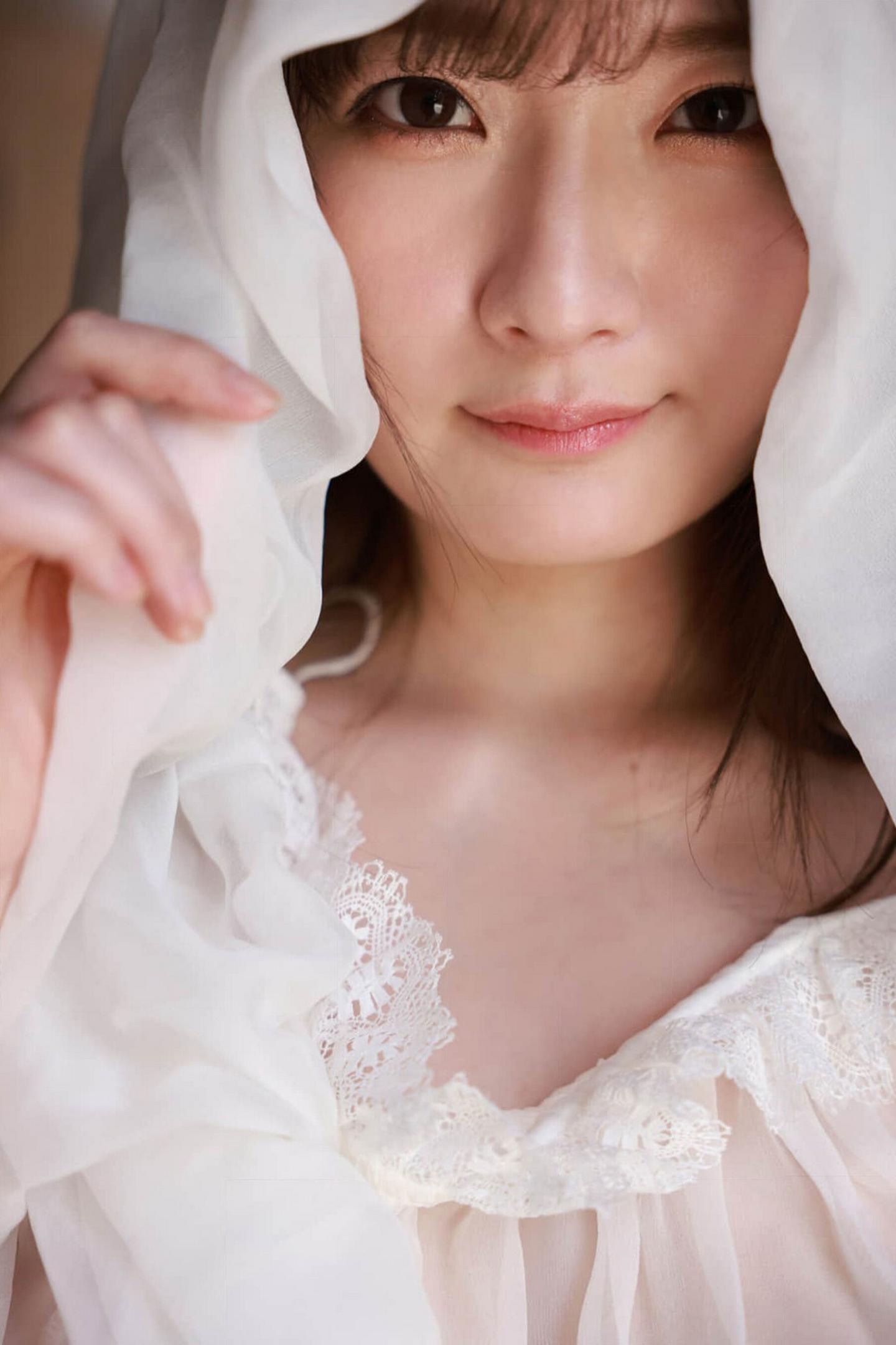 8woman NO.017「鷲尾芽衣」 29