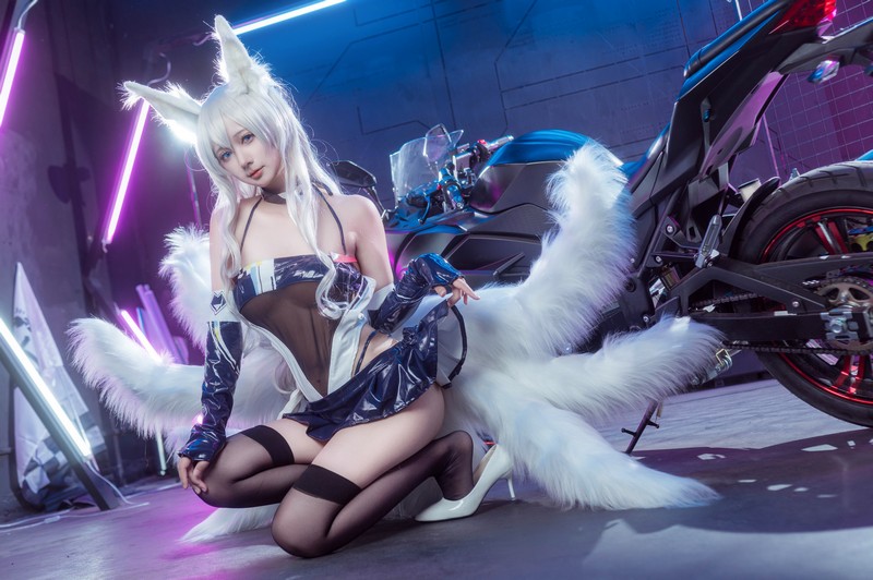 艾西Aiwest 碧蓝航线巴尔的摩&信浓赛车女郎Cosplay写真图集 双人高清图集 47P (200.7M)插图
