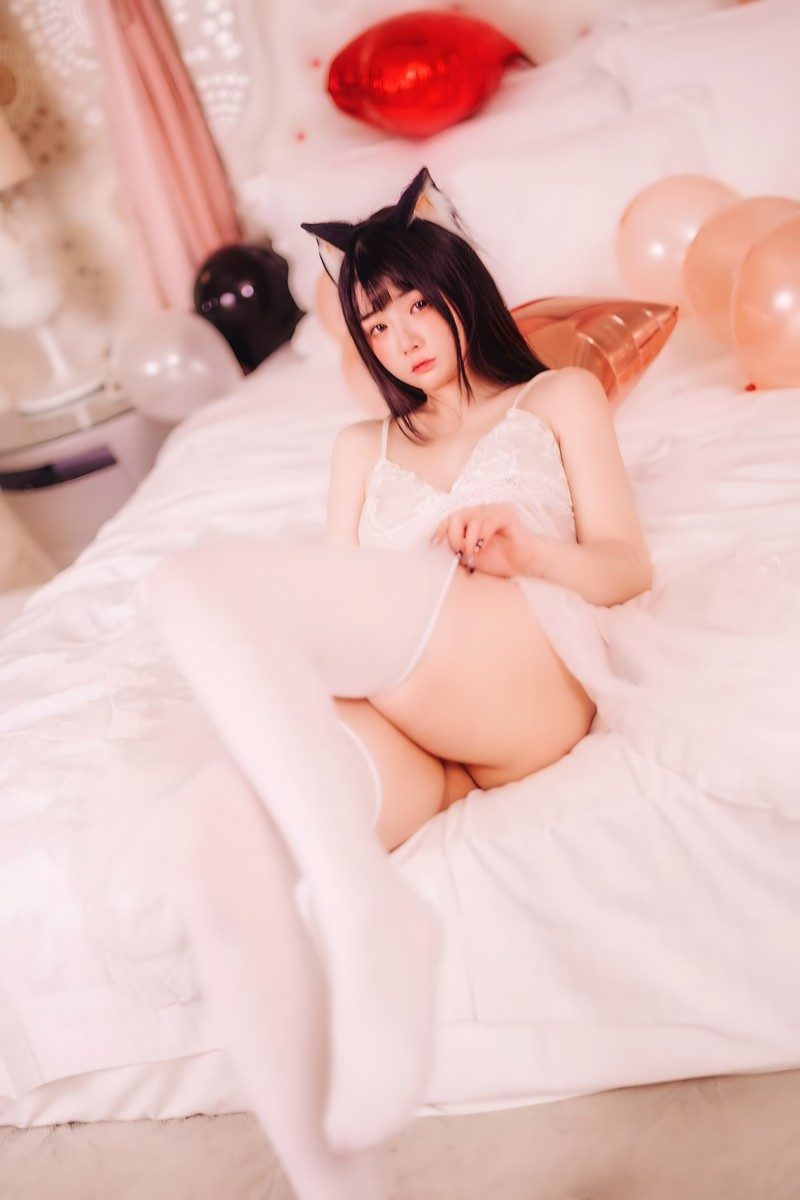 落落Raku Happy Birthday Raku 生日纪念写真 56P+1V插图3