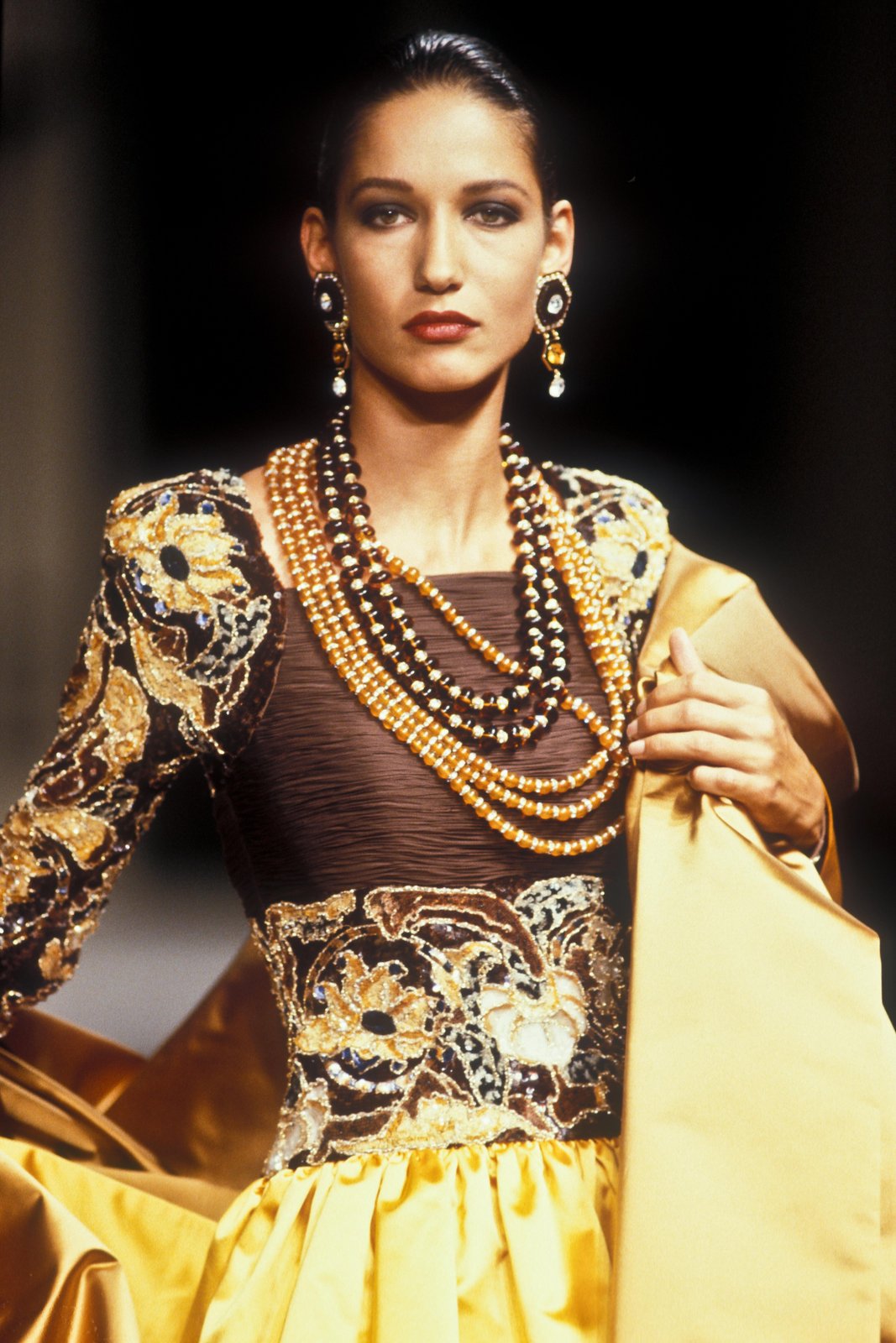 Fashion Classic: V A L E N T I N O Haute Couture Fall/Winter 1989 ...