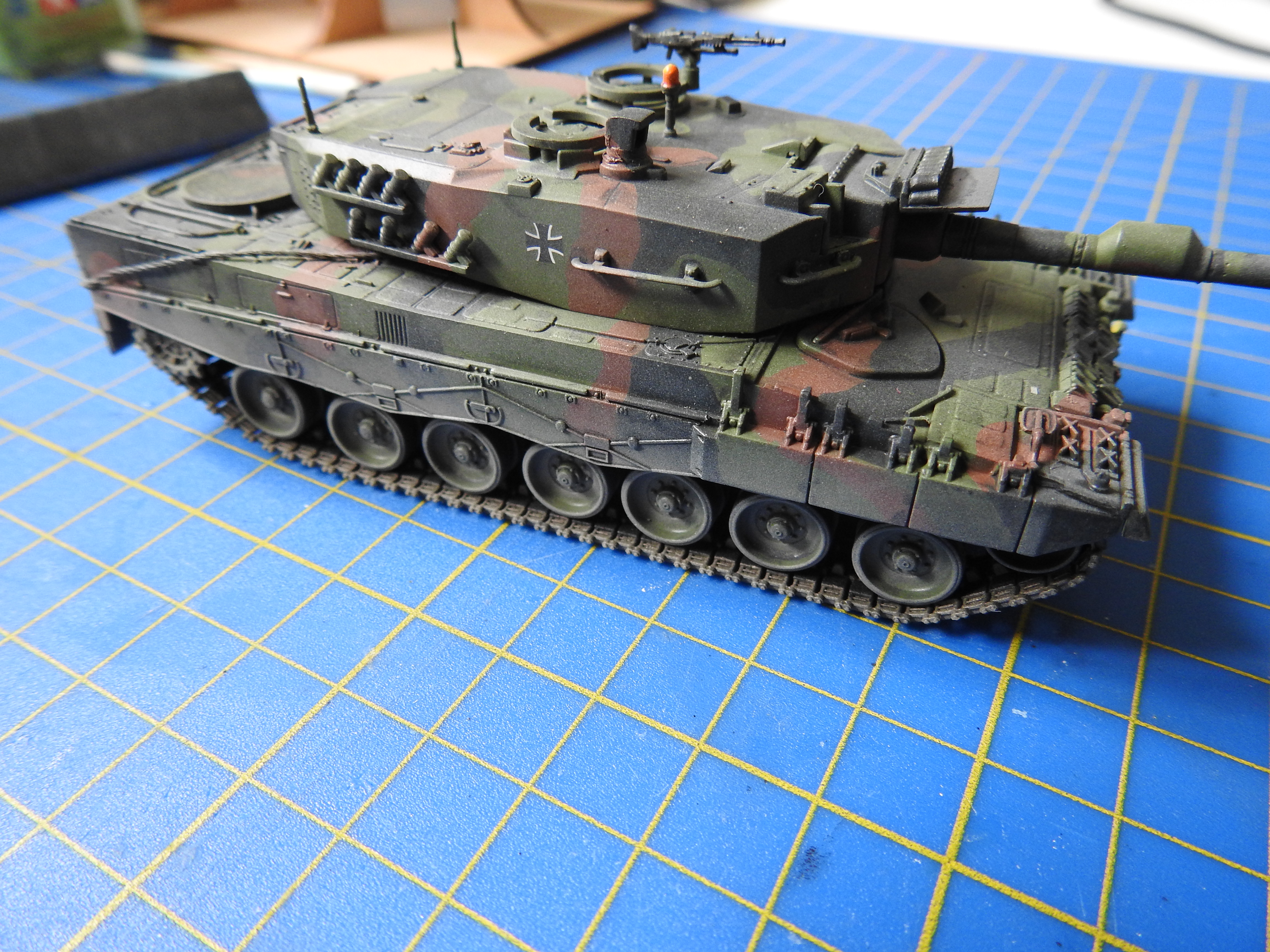 Leopard 2 A4 -  Dragon 1/72 DSCN6871