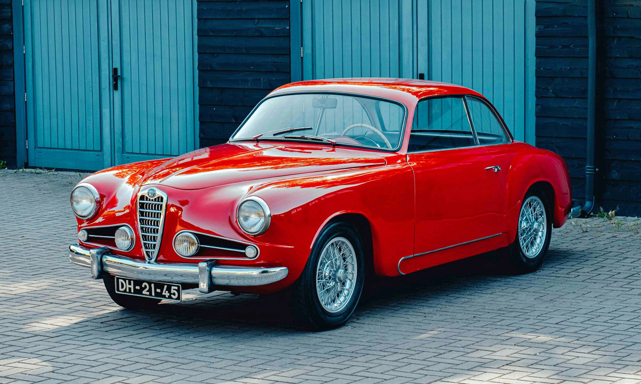Alfa-Romeo-1900-1900-Super-Sprint-vkl.jpg