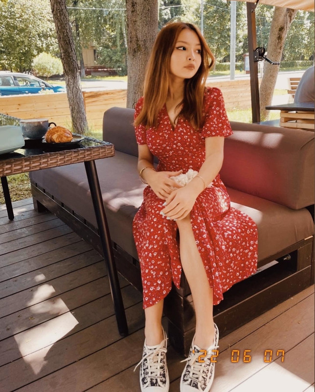 8CC565EC-D45F-4F2E-9E52-56355CB98230