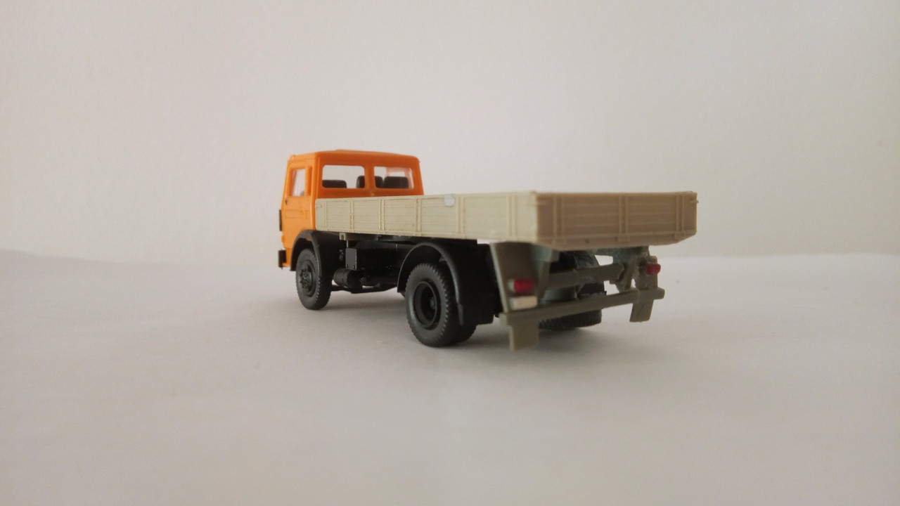 Macht (8041)