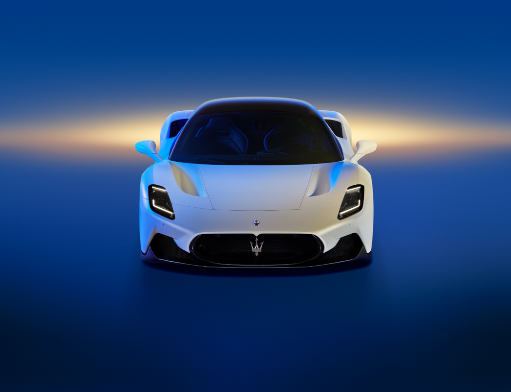 04_Maserati_MC20