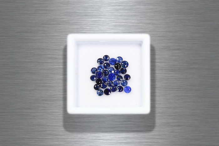 AAA 14X14MM Heart-shaped Sri Lanka dark blue sapphire Loose Beads Gemstone 14/"
